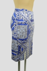 elastická sukně modrá se vzorem